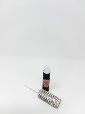 lash-adhesive - bentleybeautylounge