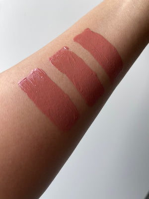 plump-gloss - bentleybeautylounge