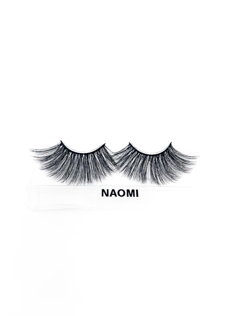 naomi - bentleybeautylounge