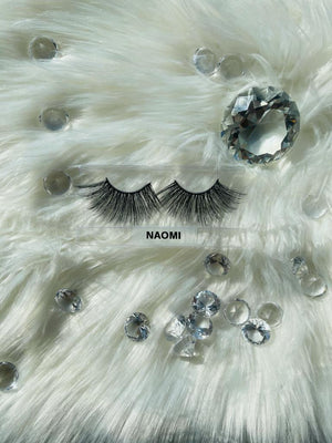 naomi - bentleybeautylounge